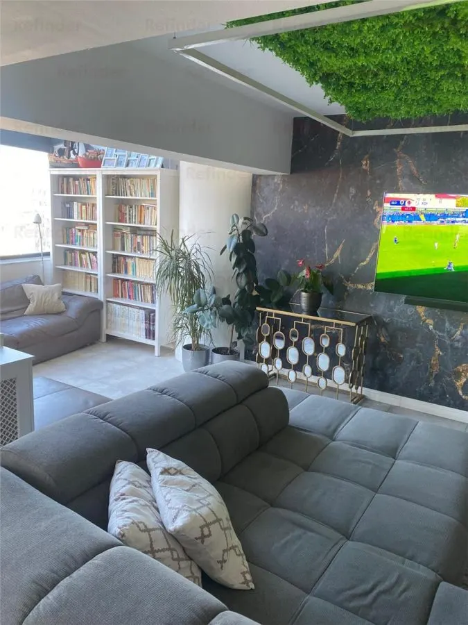 Vanzare Duplex 4 camere superb | Bd Unirii | stradal | vedere integrala la bulevard | 120mp utili | superb renovat | amenajat - foto 3