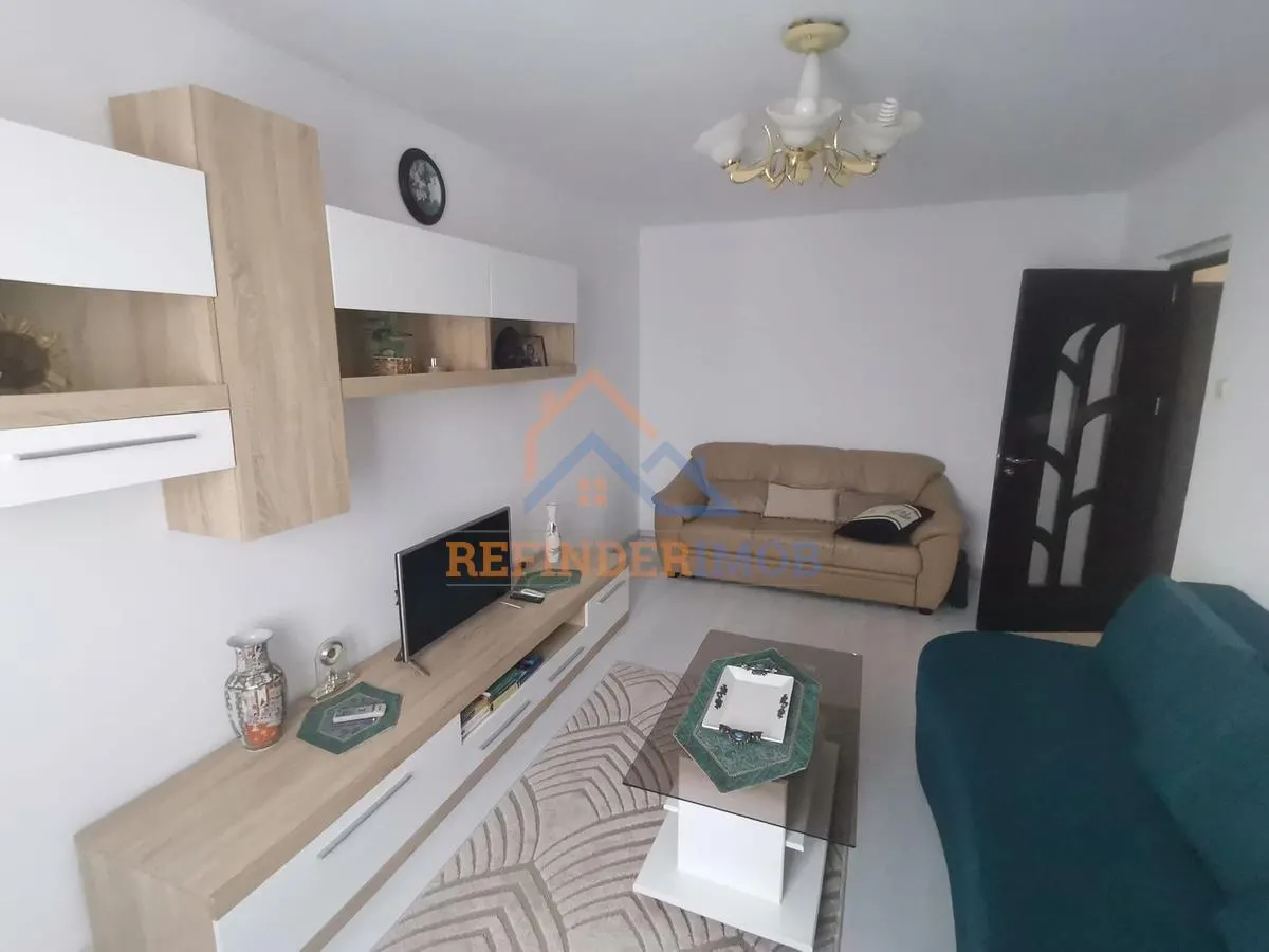 Apartament de inchiriat cu 2 camere, zona Piata Sudului - foto 2