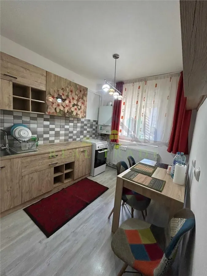 Apartament  4 camere, 2 bai Craiter- Lidl - foto 1