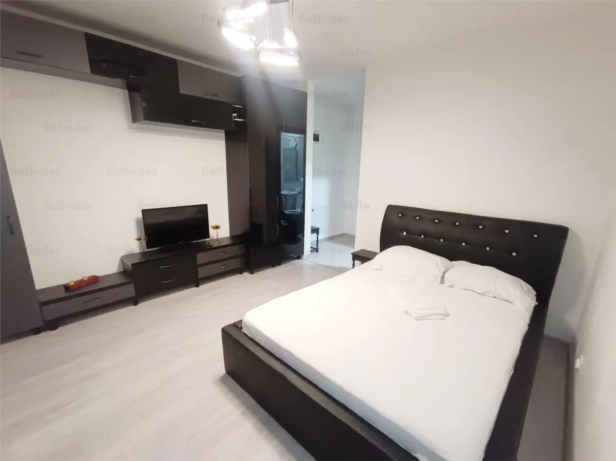 vanzare garsoniera superba | Titan - Pallady | langa Parc Teilor | bloc 2022 cu lift | etaj 2/3 | mobilata si utilata | loc de parcare privat | - foto 1