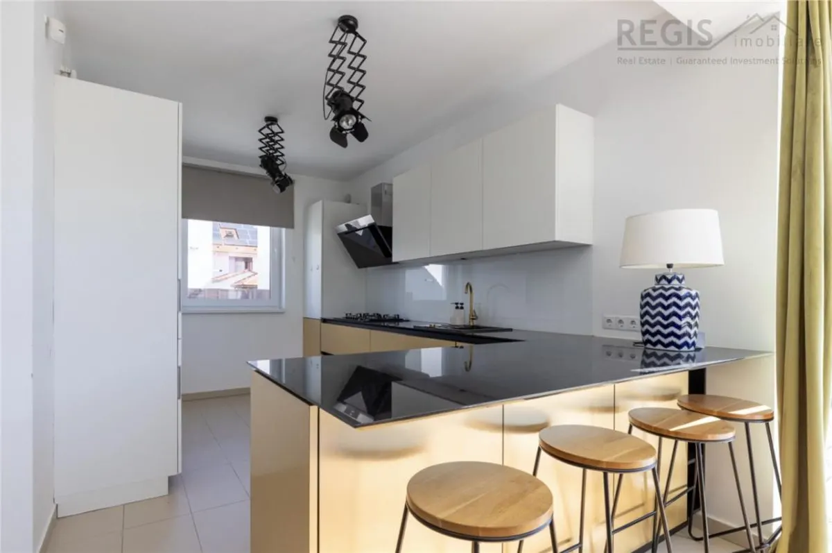 Casa 2020 + 500 mp curte de inchiriat | Brasov - foto 15