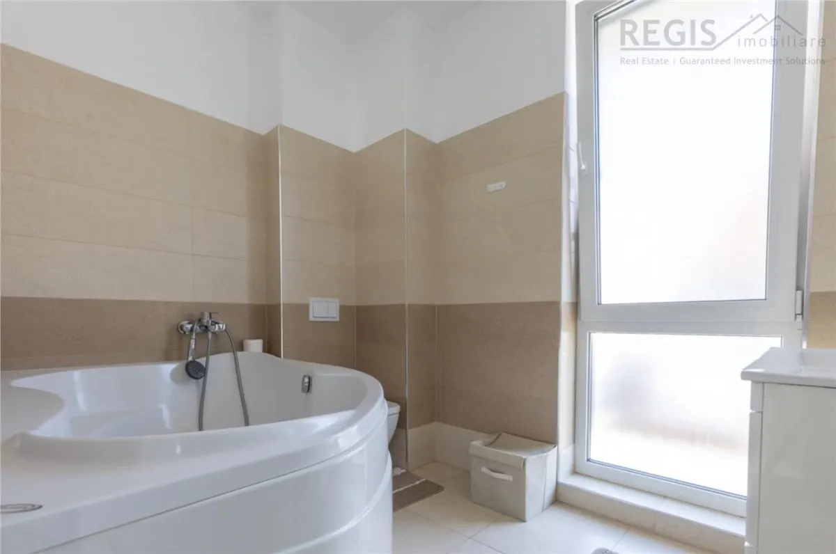 Casa 2020 + 500 mp curte de inchiriat | Brasov - foto 23