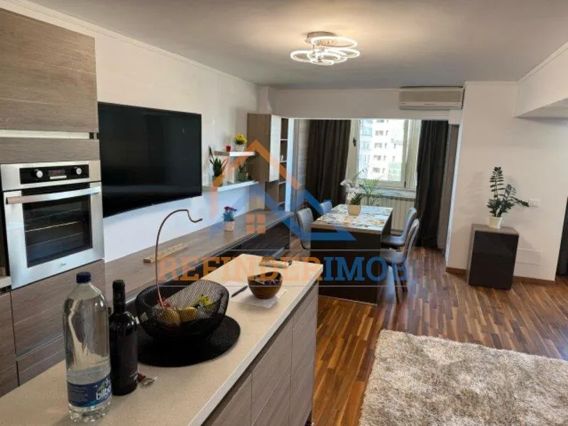 Apartament 2 camere Unirii 77 mp utili 2 bai ideal investitie sau locuit - foto 1