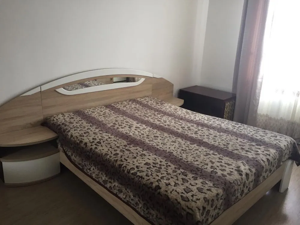 Apartament 2 camere decomandat Centrul Civic - foto 5