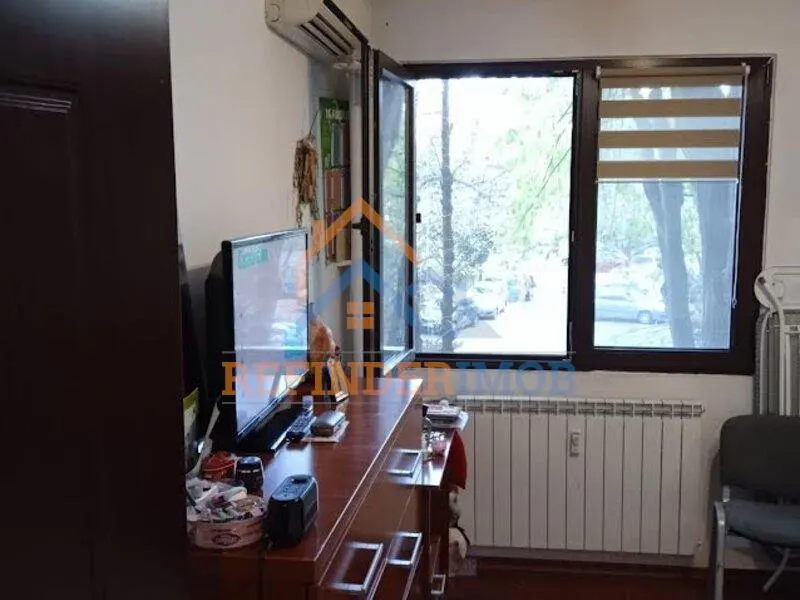 Apartament de vanzare cu 2 camere, zona Titan - Parc IOR - foto 2