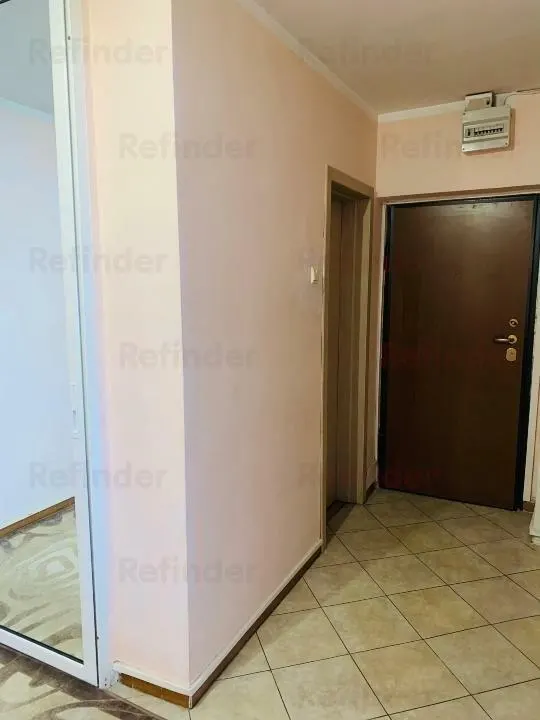 vanzare apartament 3 camere | in Rond Piata Alba Iuila | vedere panoramica | centrala termica | 87mp utili | - foto 15
