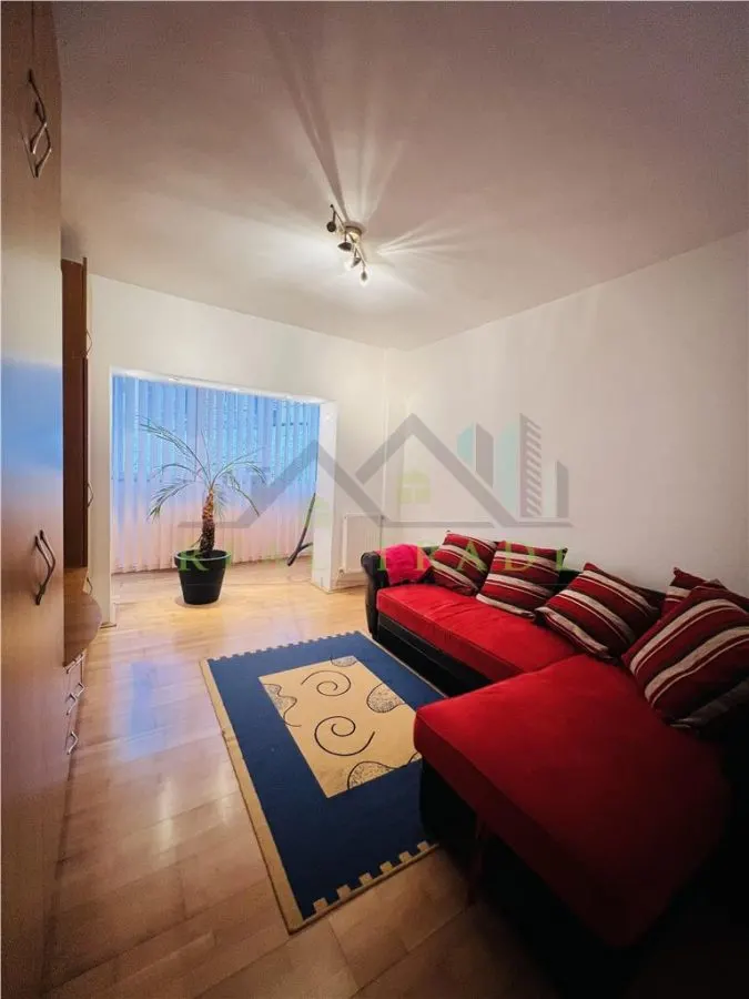 Apartament 2 camere decomandat bloc vila Racadau - foto 2