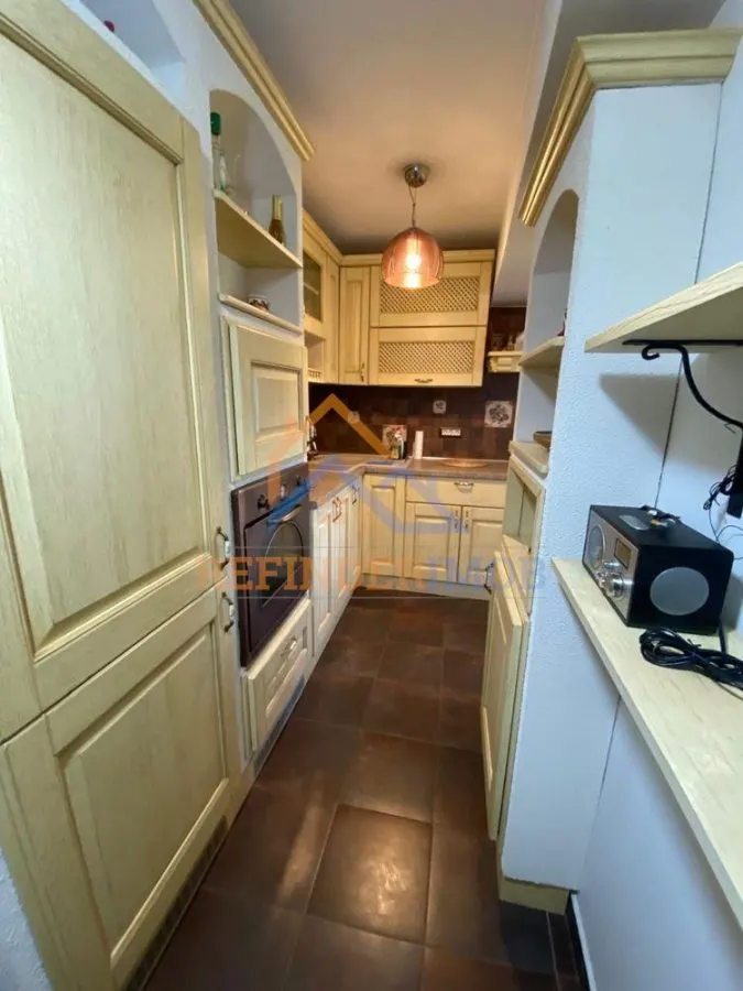 Apartament 2 camere Blv Unirii vedere catre bulevard etaj intermediar - foto 6