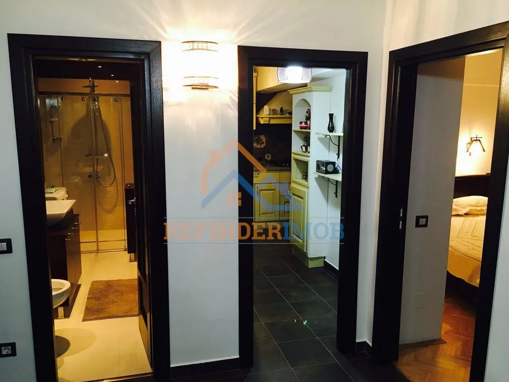 Apartament 2 camere Blv Unirii vedere catre bulevard etaj intermediar - foto 10