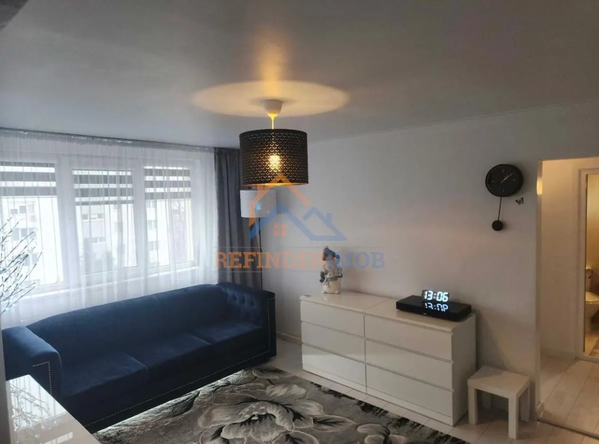 Apartament de vanzare cu 3 camere, Metrou 1 Decembrie 1918 - foto 2