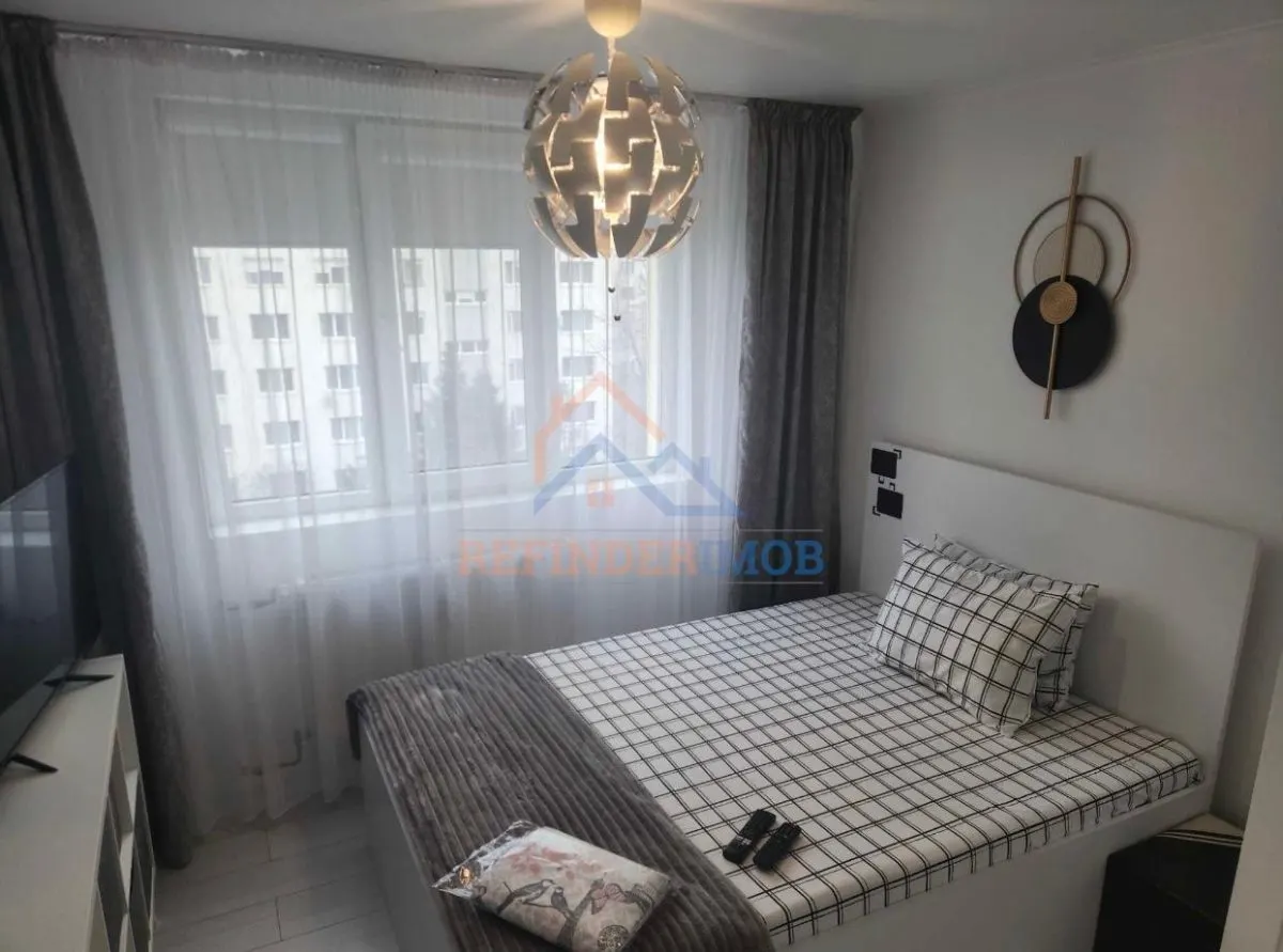Apartament de vanzare cu 3 camere, Metrou 1 Decembrie 1918 - foto 4