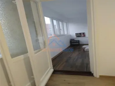 Apartament de vanzare cu 2 camere, Metrou Dristor - foto 4