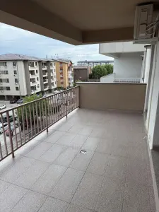 vanzare garsoniera superba | Bazin Titan | Parcul Teilor | et 3/7 |  bloc 2022 | 51mp utili | terasa 14mp cu vedere frumoasa | - foto 6