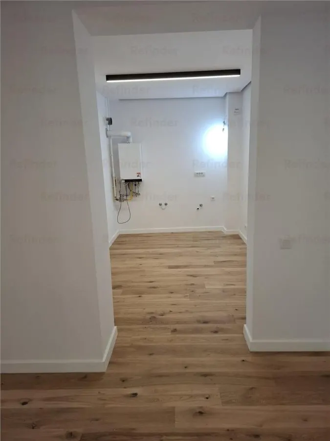 Inchiriere spatiu imobil finalizat 2025 | Bd Unirii | aproape de Tribunal | pretabil notariat | birou |  parter inalt | la strada | parcare | - foto 8