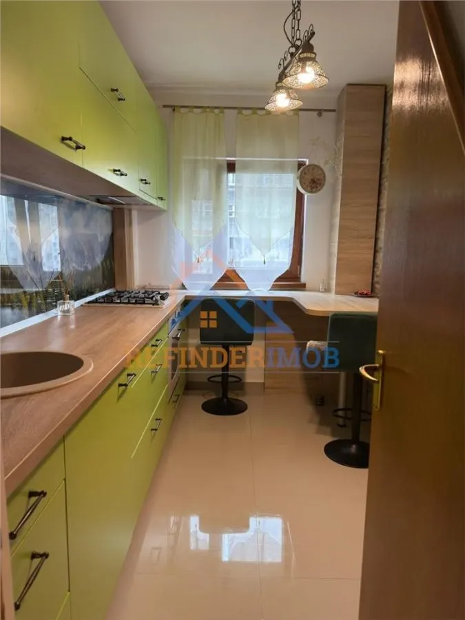 Apartament de vanzare cu 2 camere, zona Titan - Auchan - foto 3
