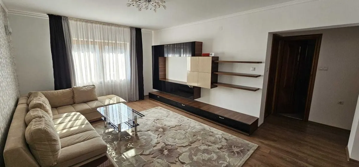 Apartament 3 camere decomandat Drumul Poienii - foto 1