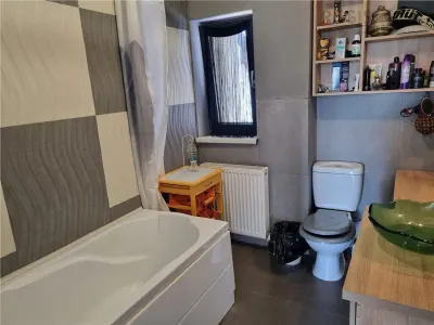 Casa moderna de patru camere zona Ghimbav - foto 17