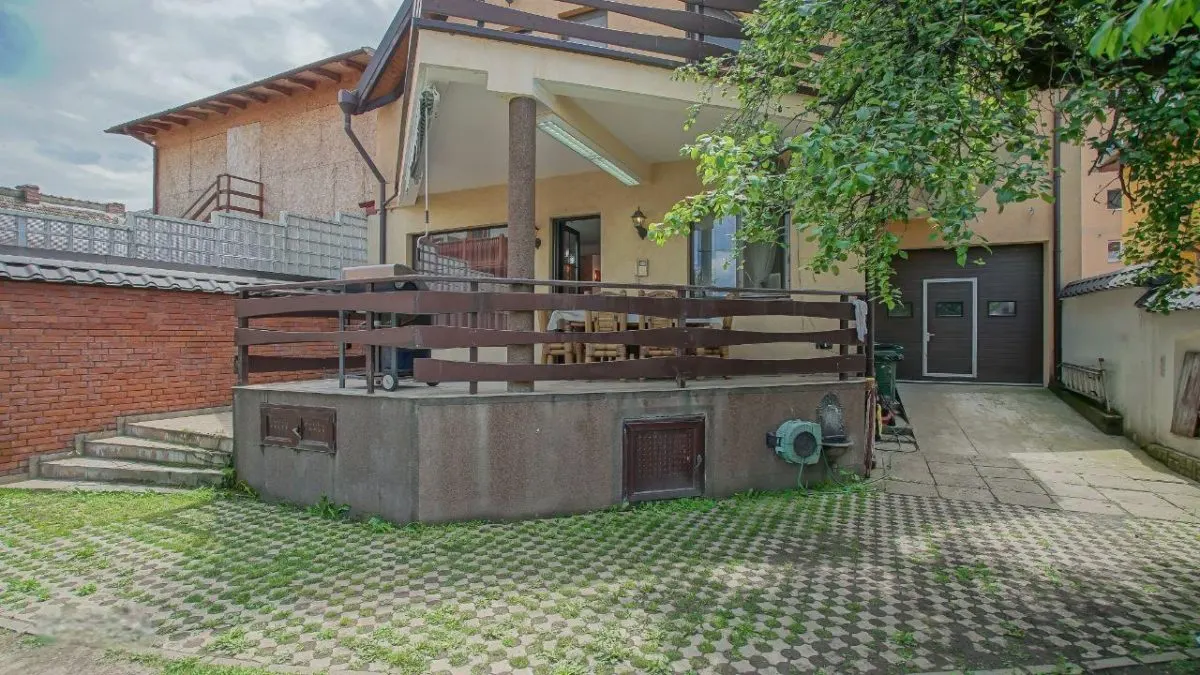 Casa Individuala cu Curte Zona Florilor - foto 20