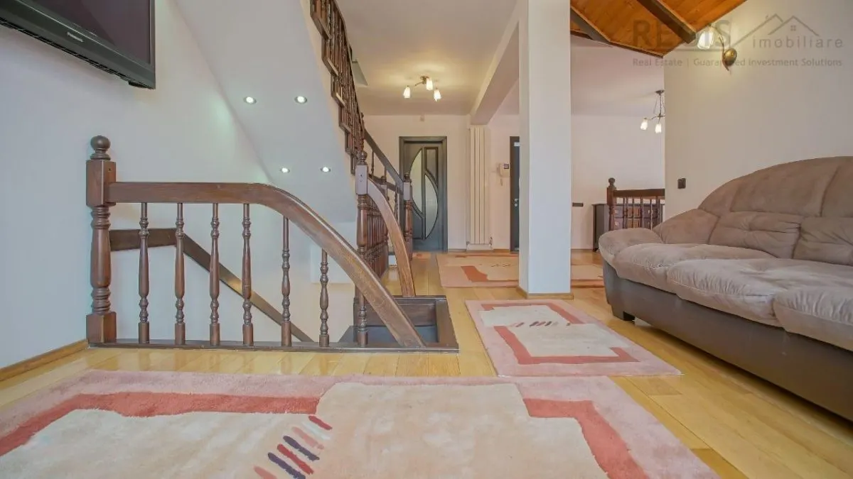 Casa Individuala cu Curte Zona Florilor - foto 21