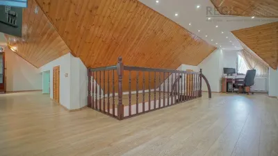 Casa Individuala cu Curte Zona Florilor - foto 22
