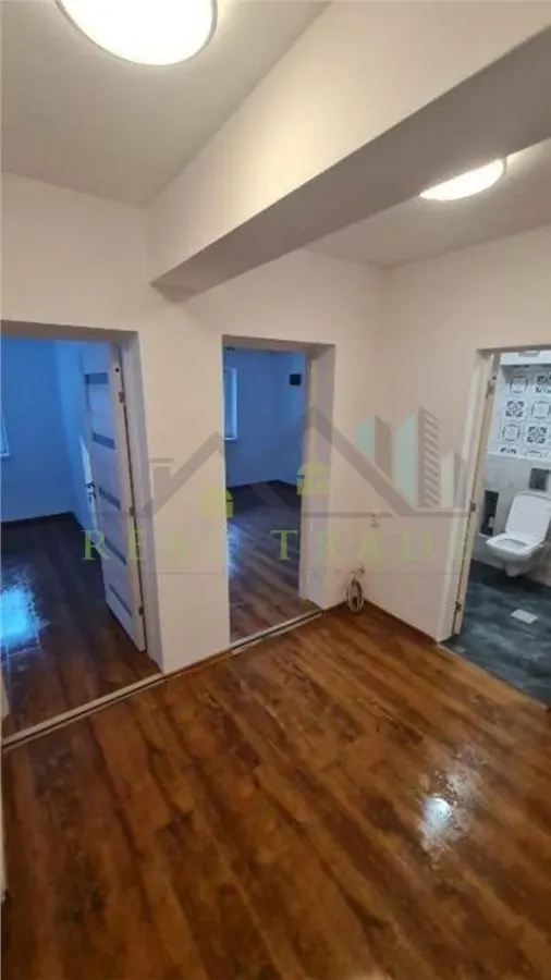 Apartament 2 camere decomandat, bloc vila, renovat Racadau - foto 6