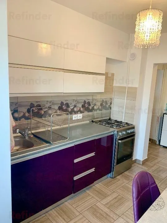 apartament 3 camere, Piata Alba Iulia , Decebal stradal, 82mp, decomandat, amenajat ,vedere integrala la bulevard, orientare Sud, loc parcare, liber. - foto 7