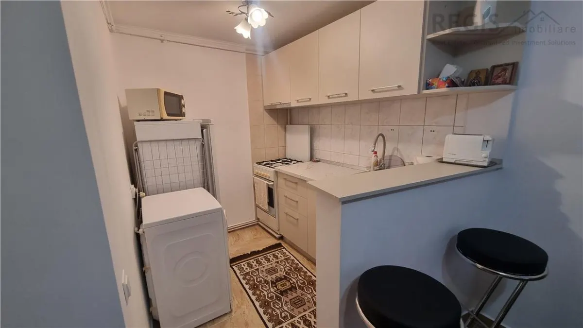 Studio la casa , zona strazii Lunga - foto 7