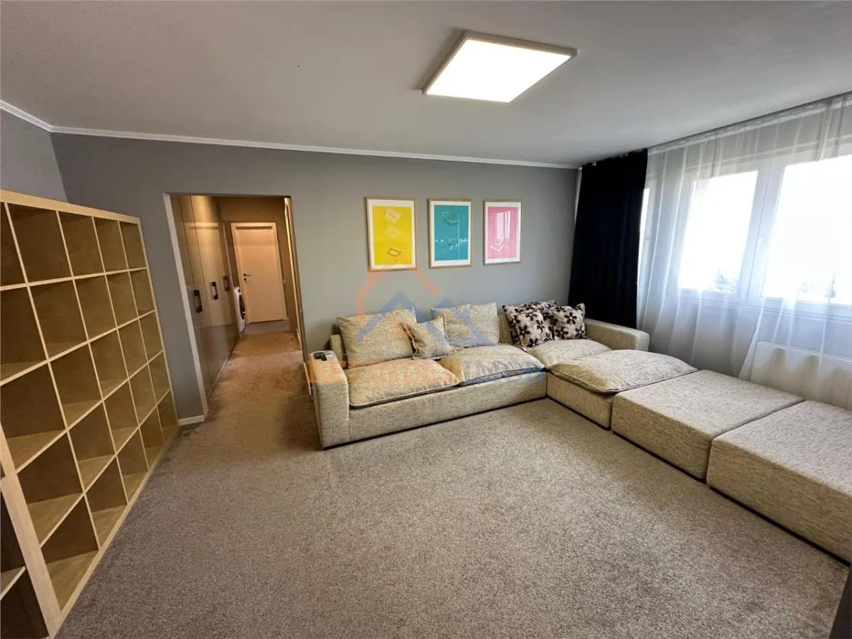 Apartament de vanzare cu 3 camere, zona Titan - Parc IOR - foto 1
