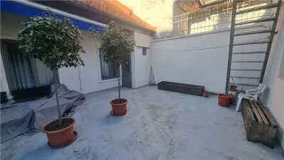 Apartament de 4 camere la casa , zona Centrul Istoric - Brasov