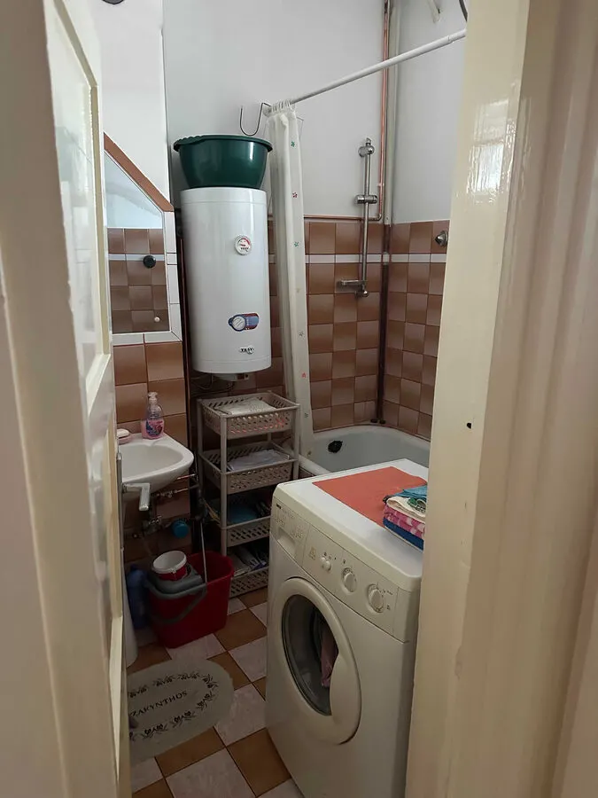 Apartament 2 camere decomandat Calea Bucuresti - foto 6