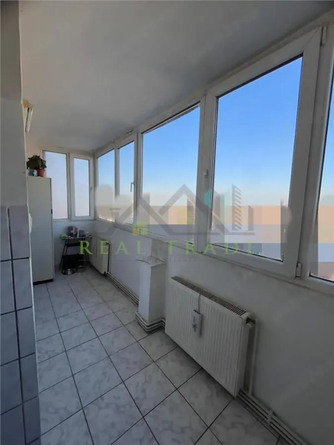 Apartament 3 camere decomandat Astra - foto 6