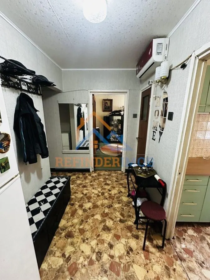 Brancoveanu– 3 camere decomandat Etaj 2  Bloc reabilitat - foto 4