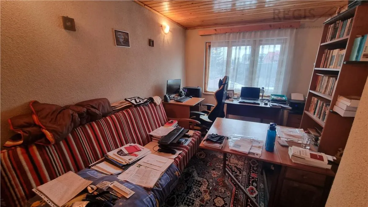 Casa de 5 camere , zona Brasovul Vechi - foto 11