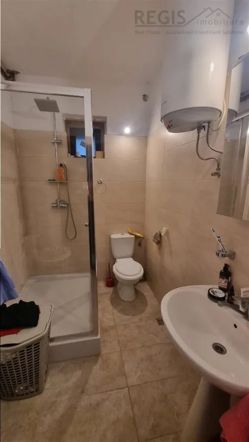 Casa de 5 camere , zona Brasovul Vechi - foto 14
