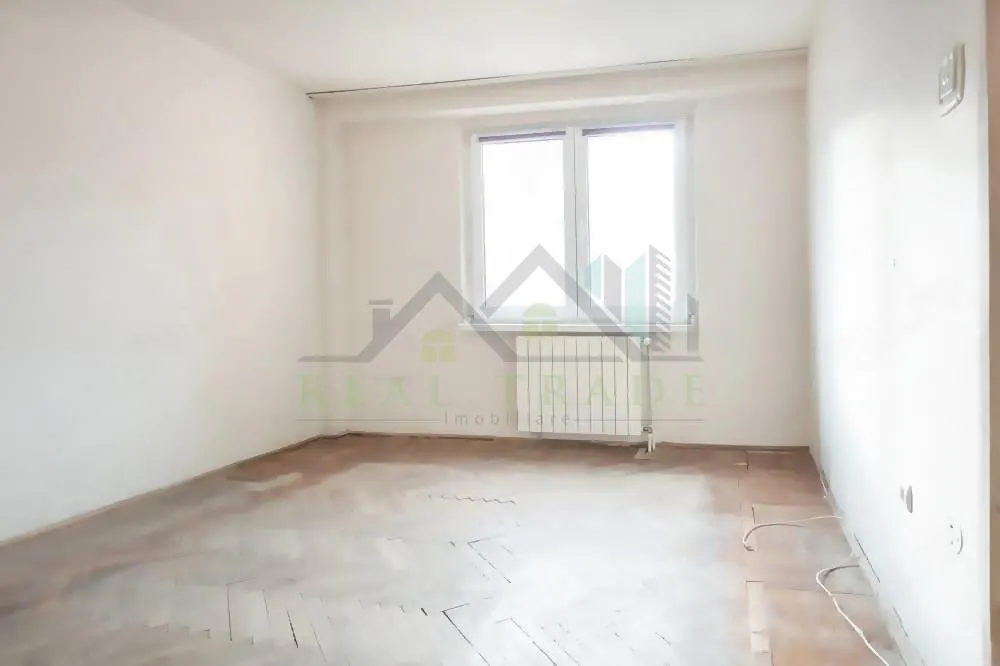 Apartament 3 camere decomandat zona Grivitei - foto 5