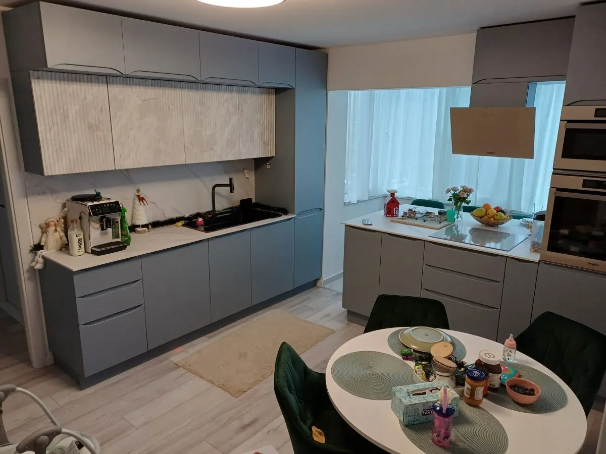 Apartament 3 camere etajul 2 Astra - foto 1