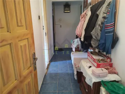 Apartament 2 camere decomandat Tractorul - foto 4