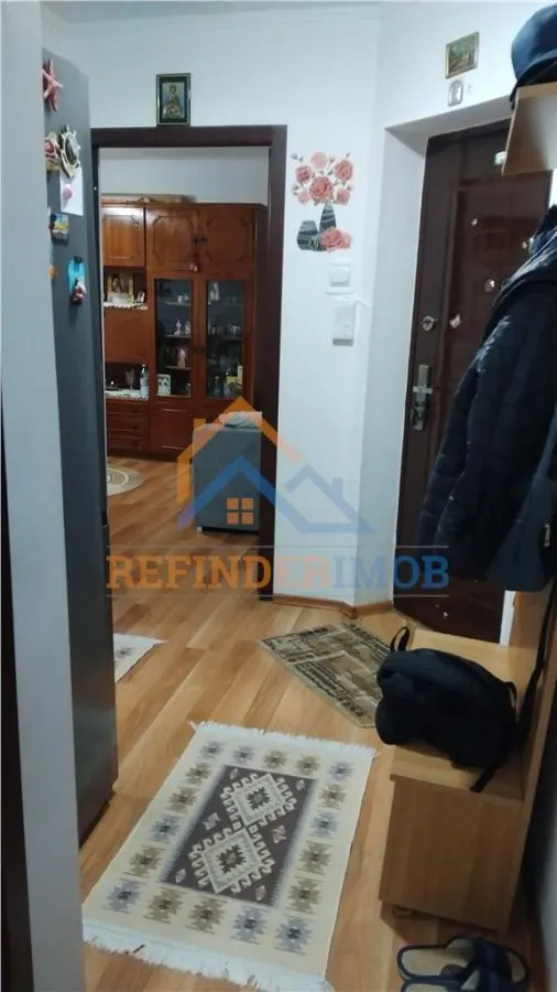 Apartament de vanzare cu 2 camere, zona Titan - foto 5