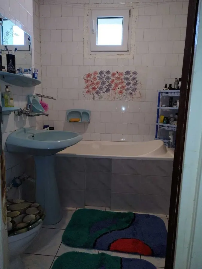 Apartament 4 camere decomandat Tractorul - foto 8