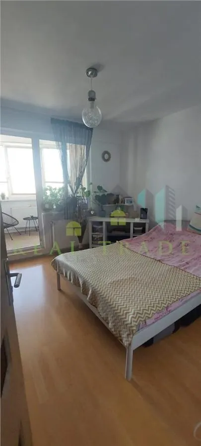 Apartament 3 camere decomandat ziona Grivitei, - foto 8