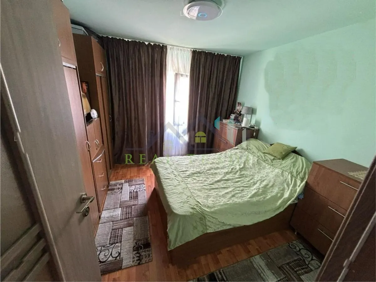 Apartament 3 camere decomandat, 2 bai, Carpatilor - foto 2