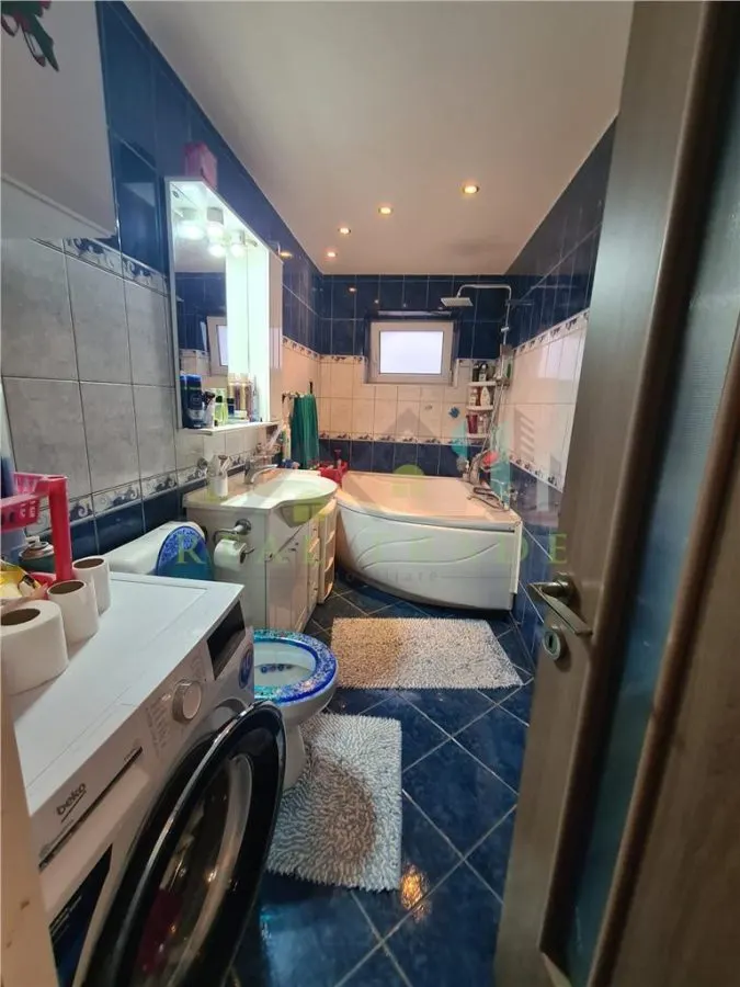 Apartament 3 camere decomandat, 2 bai, Carpatilor - foto 8