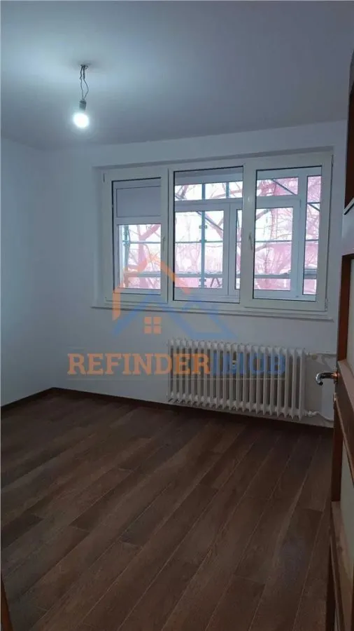 Vanzare apartament renovat complet balcon mare - Brancoveanu - foto 1