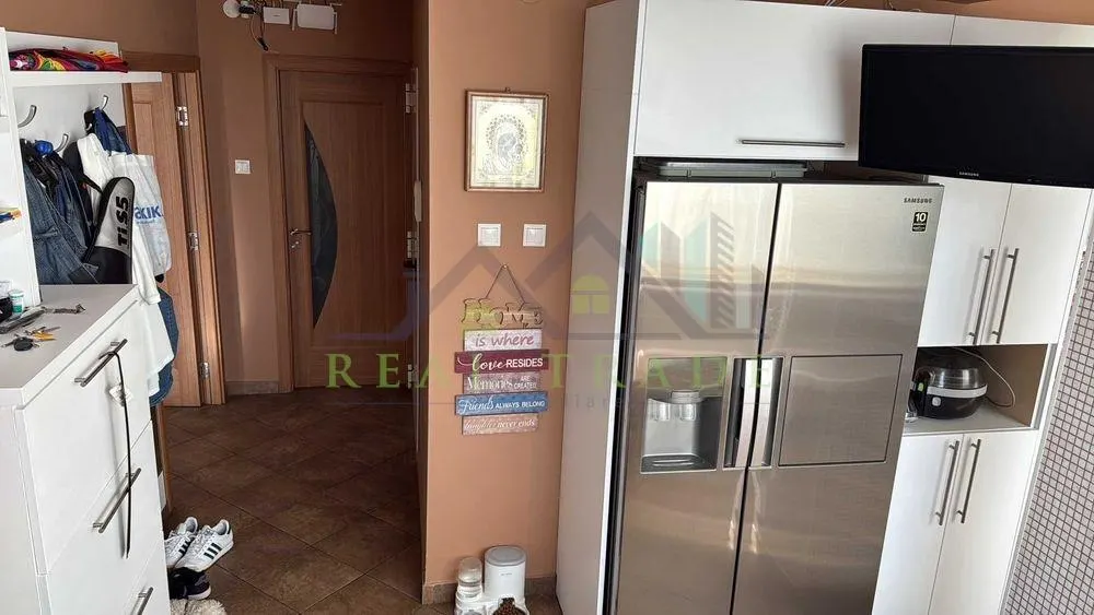 Apartament 3 camere decomandat suprafata mare - foto 7