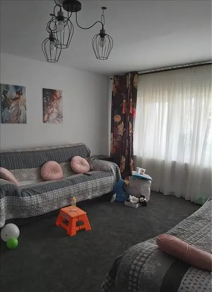 Vanzare apartament 4 camere decomandat Noua, Brasov - foto 1