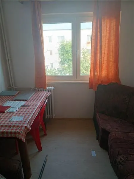 Vanzare apartament 2 camere Gemenii, Brasov - foto 3