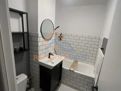 Garsoniera decomandata renovata complet bloc 1981 Tineretului - foto 4