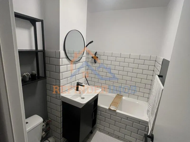 Garsoniera decomandata renovata complet bloc 1981 Tineretului - foto 4