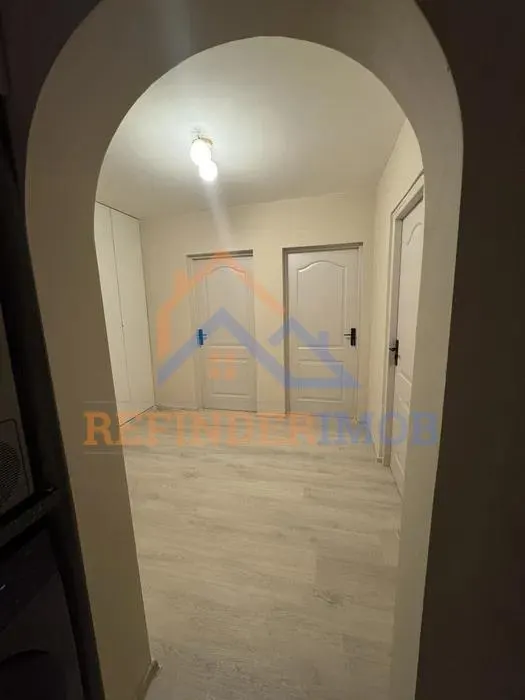 4 camere Rahova, renovat, 2 balcoane+boxa - foto 2