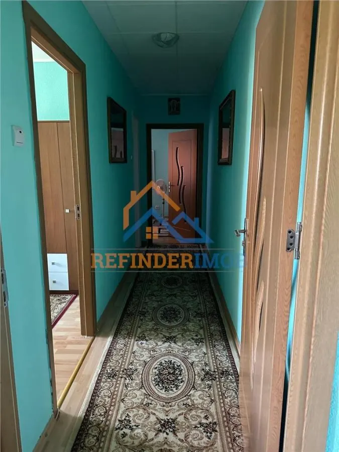 Vanzare apartament 3 camere, zona Berceni - foto 11